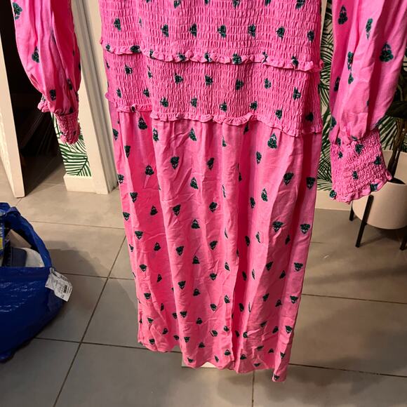 NEW AFRM Chic Pink With Polka Dots And Smocked Waist Midi Dress Size Small/P - Picture 5 of 11